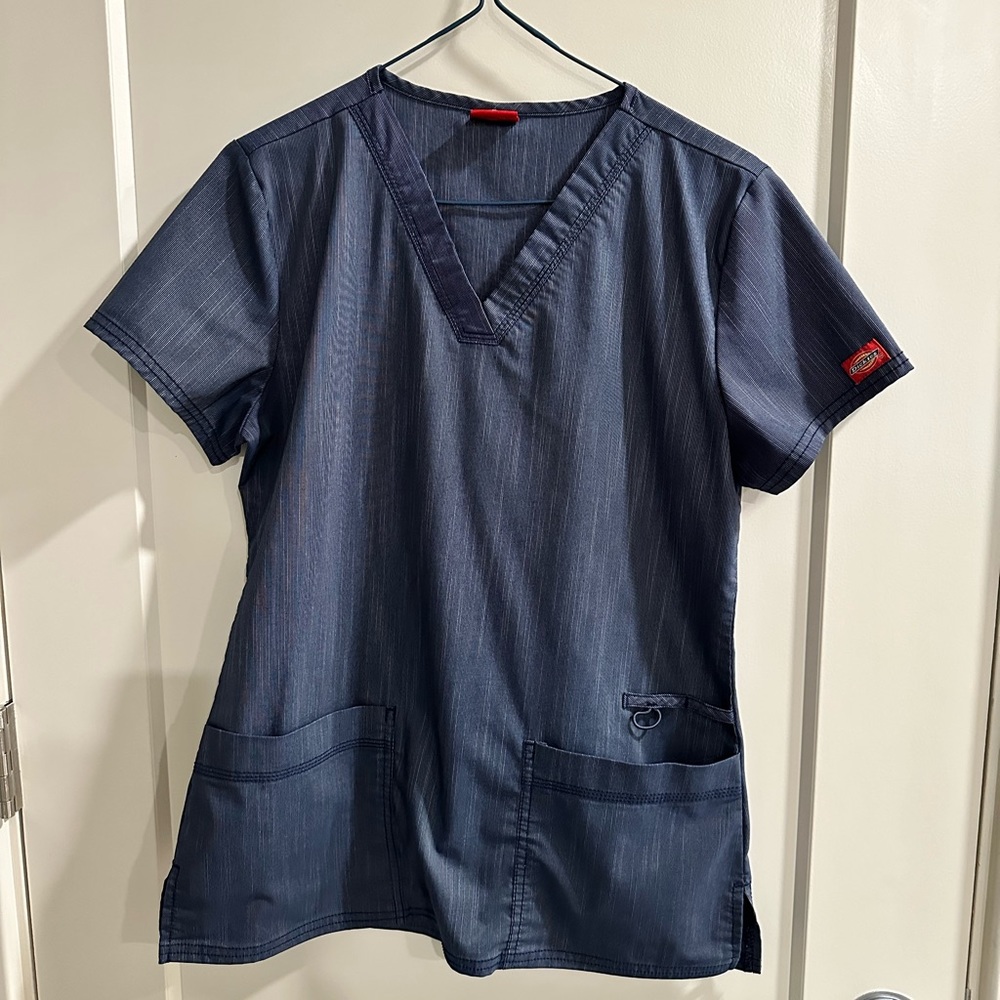 Dickies Scrub Top. XS Navy blue